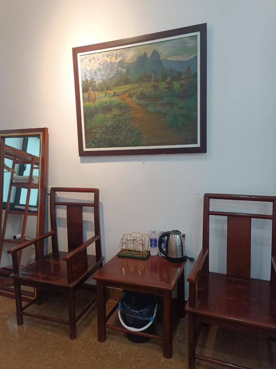 An Homestay & Hostel Motorbikes & Tours Cao Bang Exterior photo